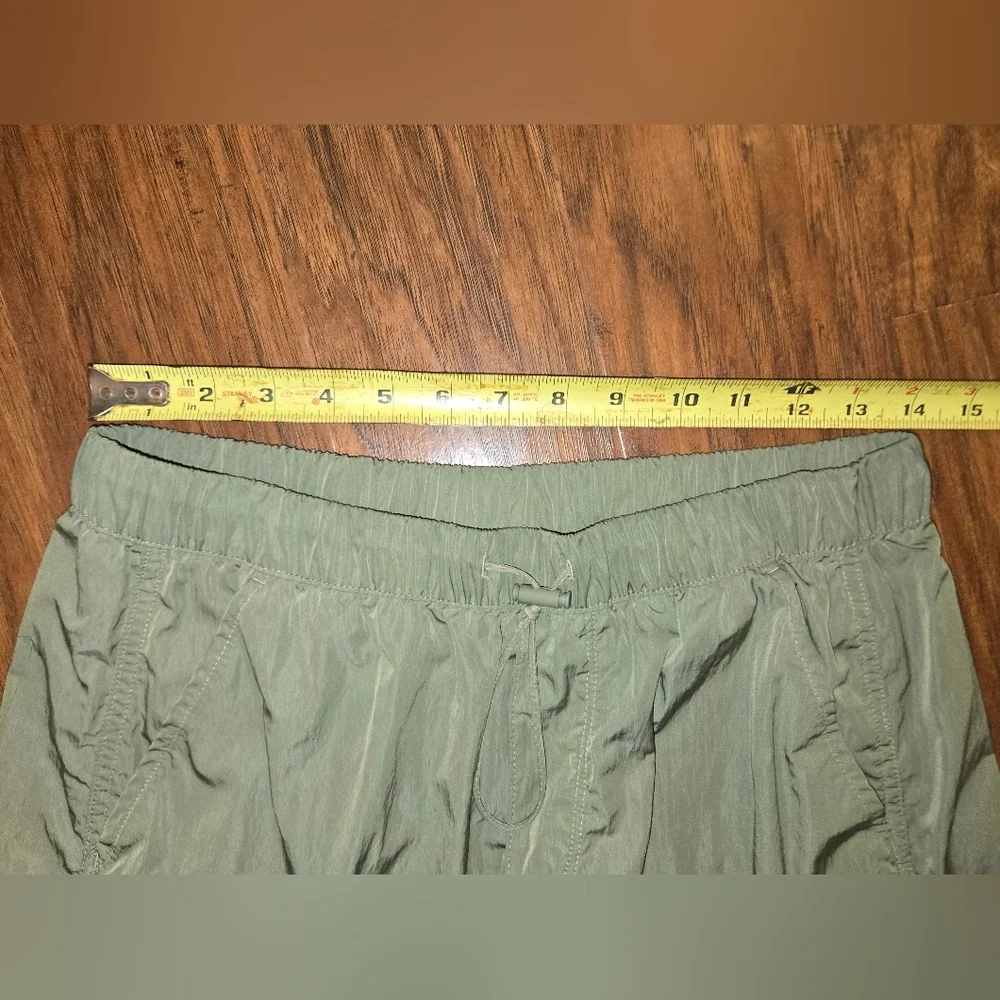 Aerie Offline Green Baggy Wide Leg Lightweight Pants Small - Picture 4 of 10